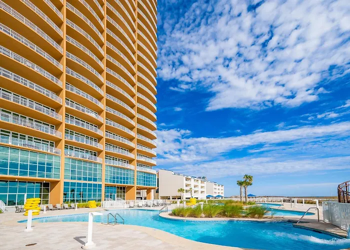 Phoenix Gulf Tower 1604 Apartment