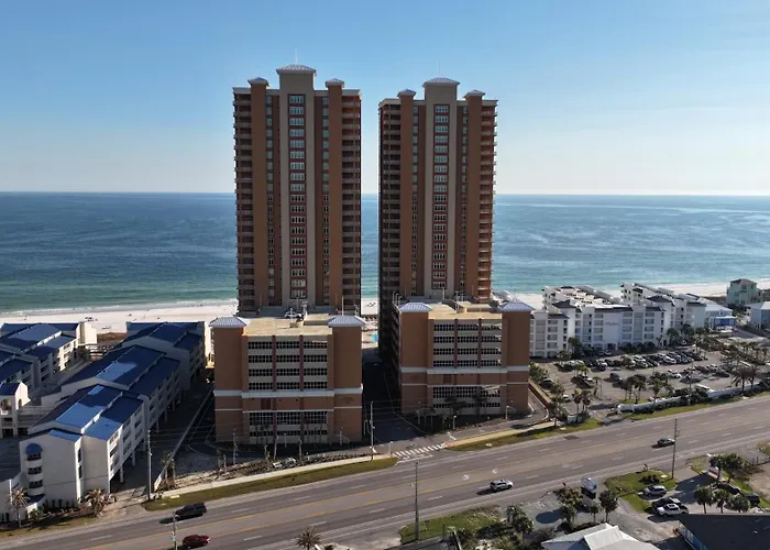 Phoenix Gulf Tower 1604 Apartment *