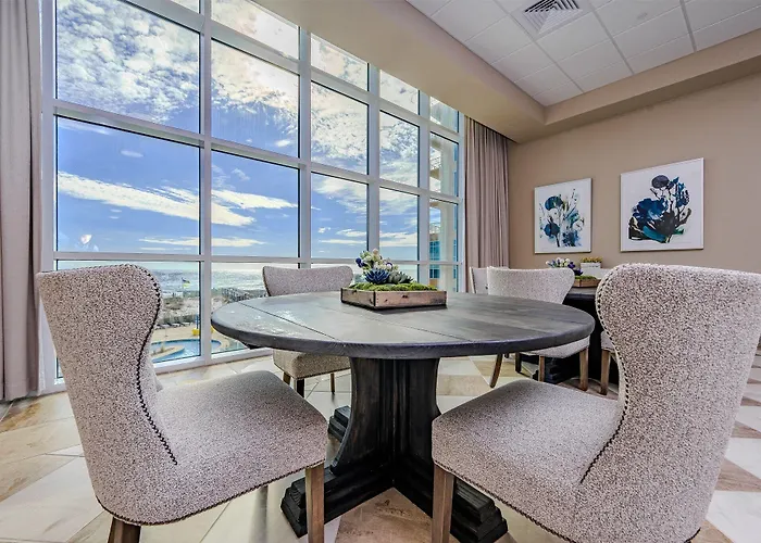 Phoenix Gulf Tower 1604 Apartment